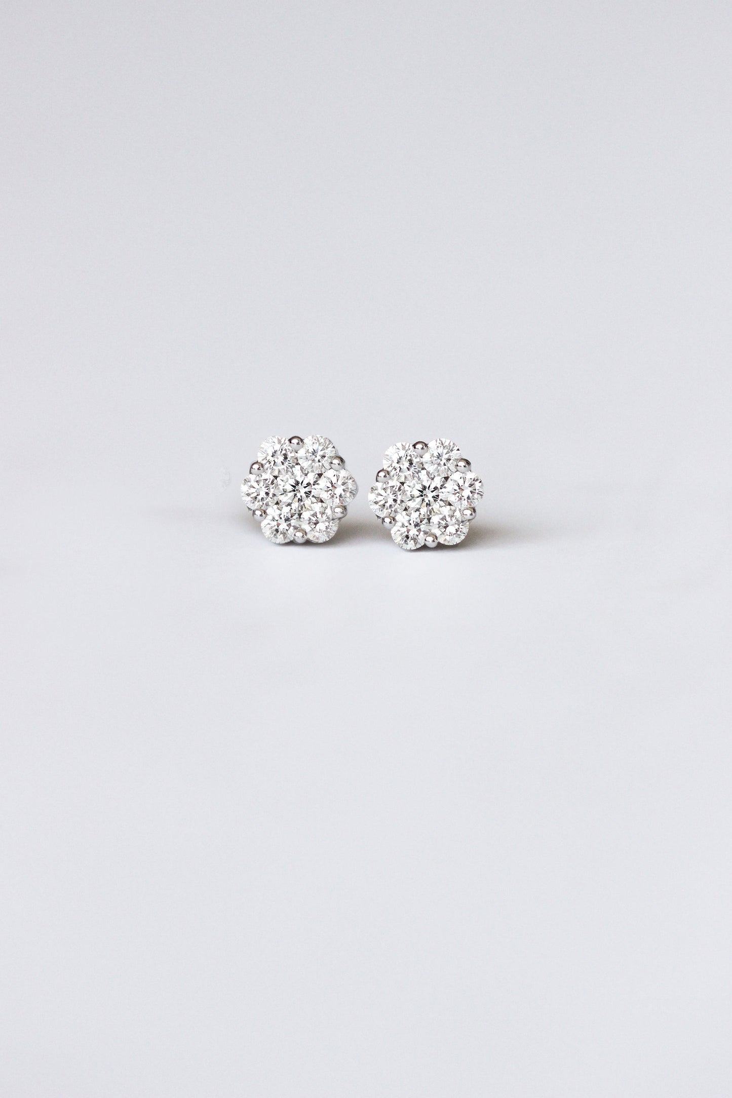 Arete Diamante Flor